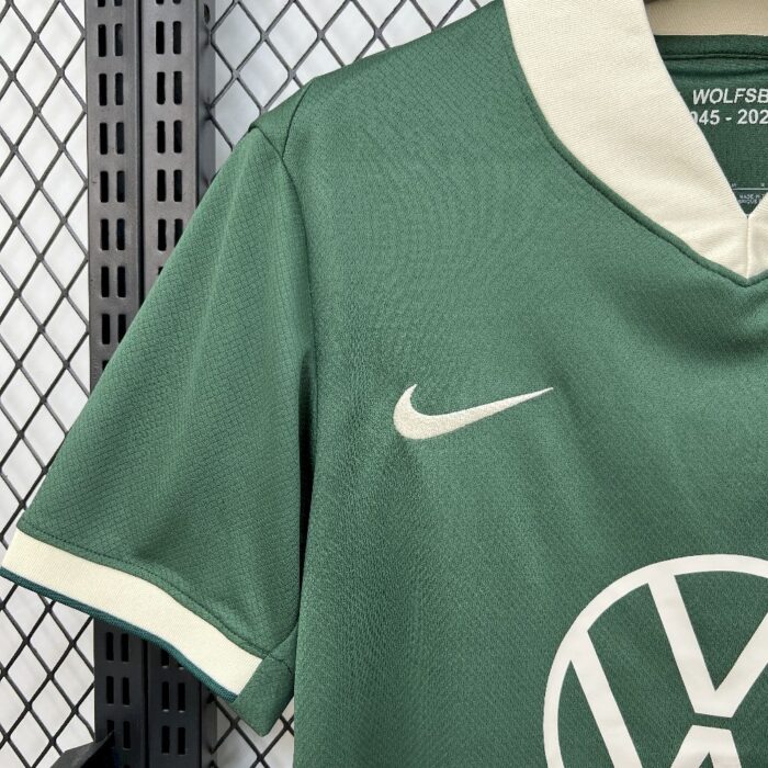 Mens Wolfsburg 2025/26 Maillot Stadium Jersey 8