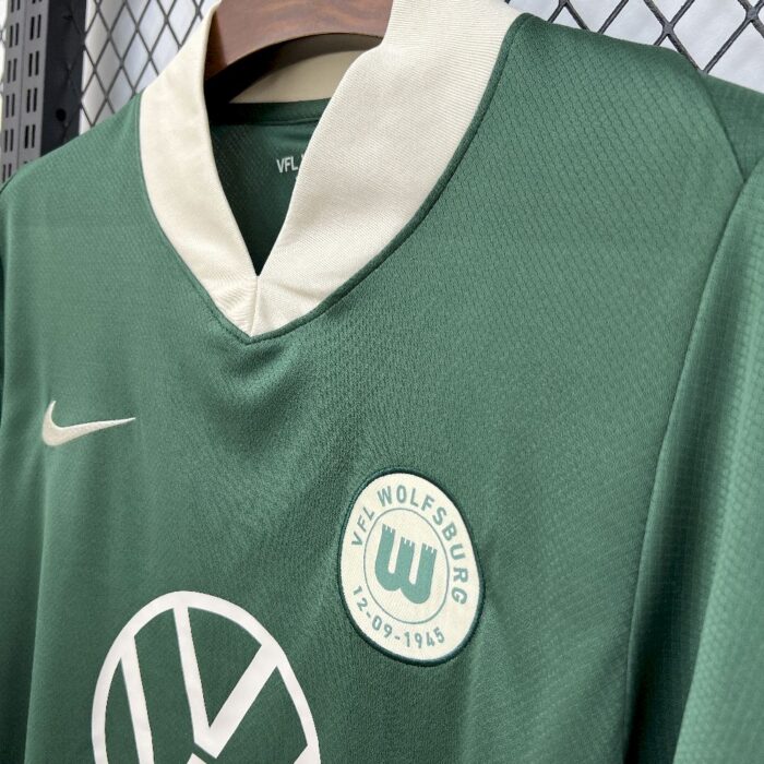 Mens Wolfsburg 2025/26 Maillot Stadium Jersey 6