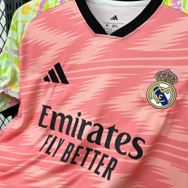 Mens Real Madrid 2025/26 Pre-Match Jersey 1