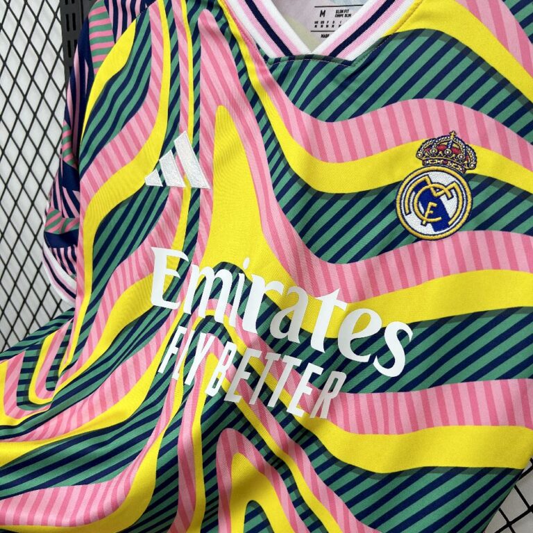 Mens Real Madrid 2025/26 Pre-Match Jersey 1