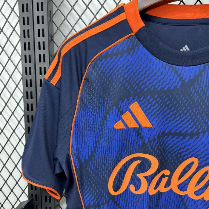 Mens Nottingham Forest 2025/26 Third Jersey 6