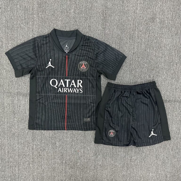 Kids Paris Saint-Germain 2025/26 Fourth Kit