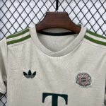 Kids Bayern Munich 2025/26 Oktoberfest Kit 1