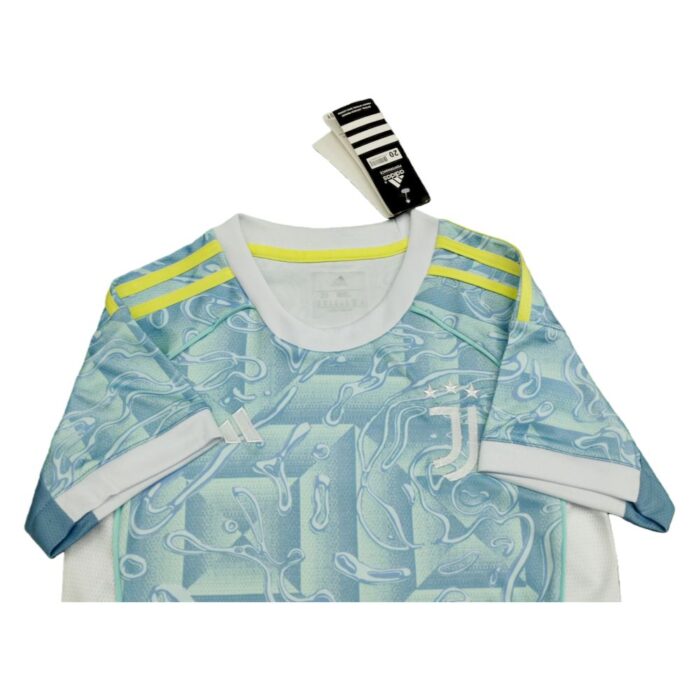 Kids Juventus 2025/26 Away Kit 4