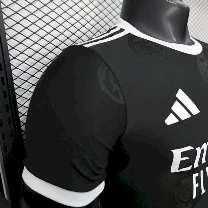 Mens Real Madrid 2025/26 Special Jersey Player Version 7