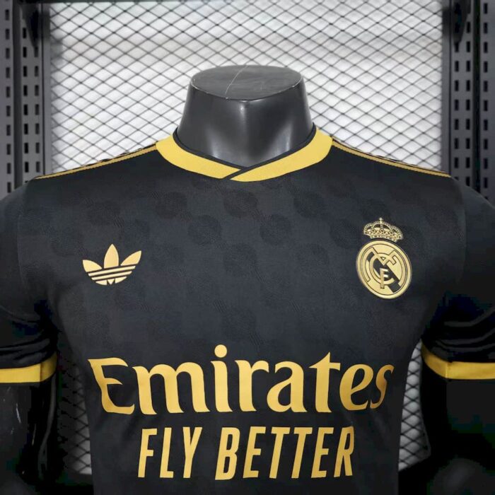 Mens Real Madrid 2025/26 Dragon Special Jersey Player Version 8