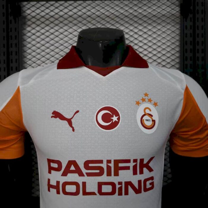 Mens Galatasarays 2025/26 Away Jersey Player Version 11