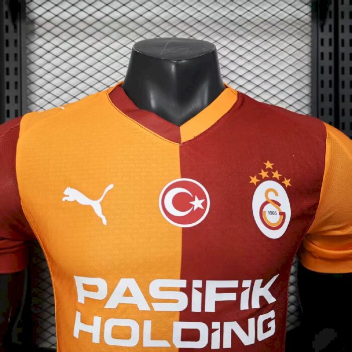 Mens Galatasarays 2025/26 Home Jersey Player Version 2