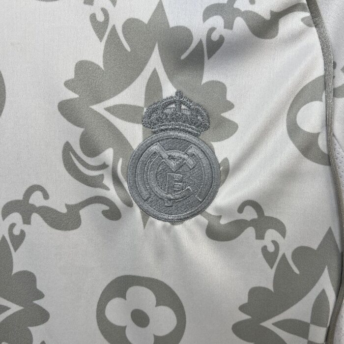 Mens Real Madrid 2025/26 Louis Vuitton Joint Edition Jersey 9