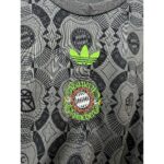 Mens Bayern Munich 2025/26 Wiesn T-Shirt Jersey 3