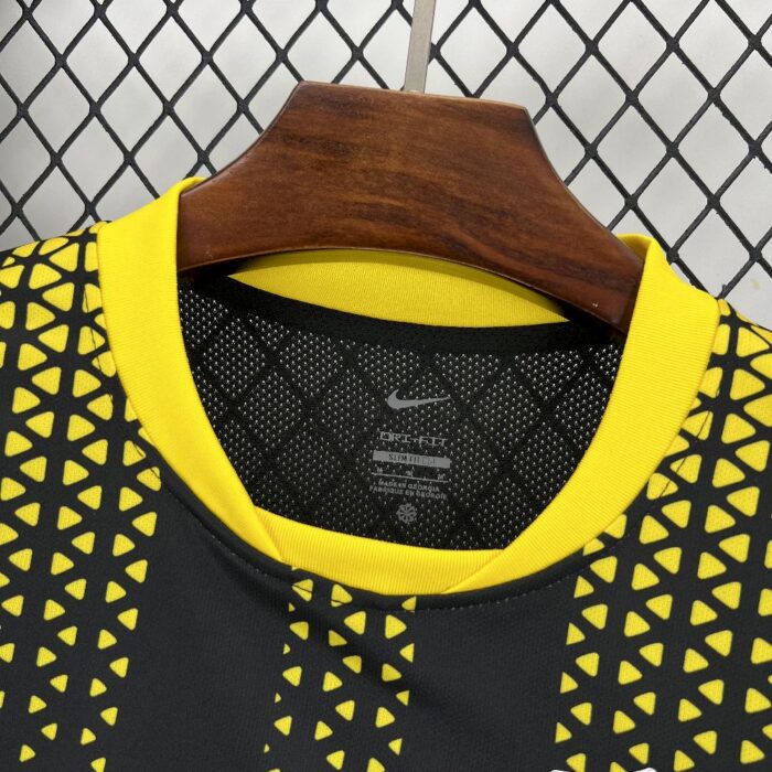 Mens AEK Athens 2025/26 Away Jersey 9