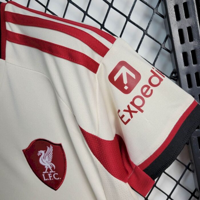 Womens Liverpool 2025/26 Away Jersey 4