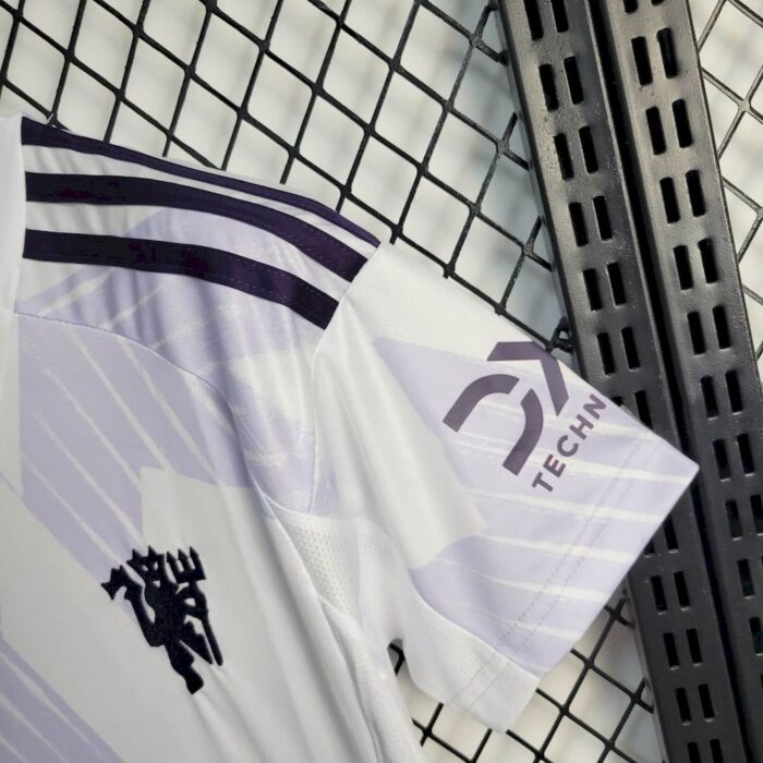 Womens Manchester United 2025/26 Away Jersey 4