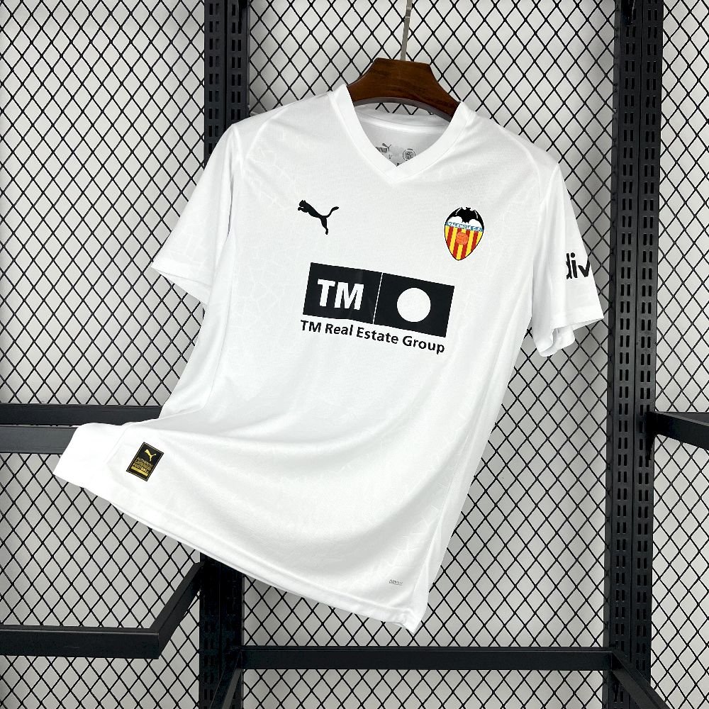 2025082316562736.jpg Mens Valencia CF 2025/26 Home Jersey