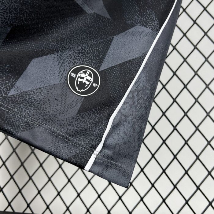 Mens Vitoria de Guimaraes 2025/26 Away Jersey 3