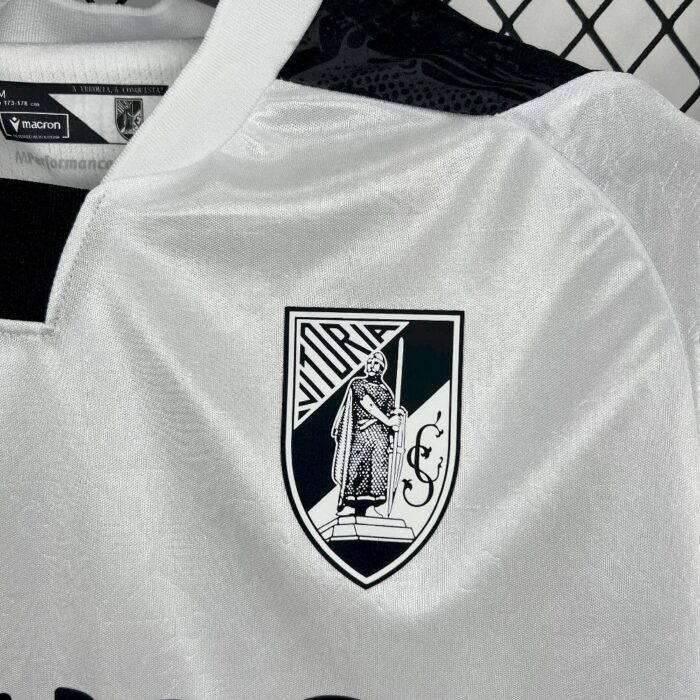 Mens Vitoria de Guimaraes 2025/26 Home Jersey 7