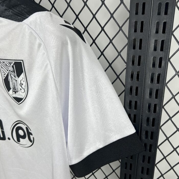 Mens Vitoria de Guimaraes 2025/26 Home Jersey 3