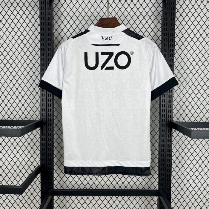 Mens Vitoria de Guimaraes 2025/26 Home Jersey 1