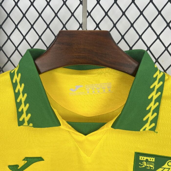 Mens Norwich City FC 2025/26 Home Jersey 8