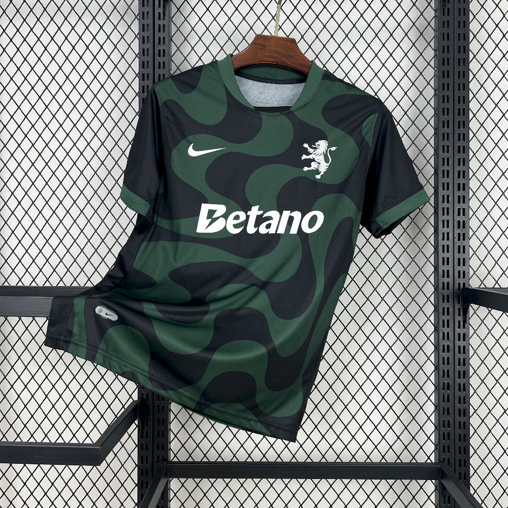 IMG_38772.jpg Mens Sporting CP 2025/26 Third Jersey