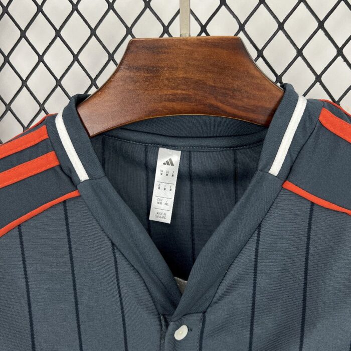 Mens Bayern Munich 2025/26 Baseball Jersey 7