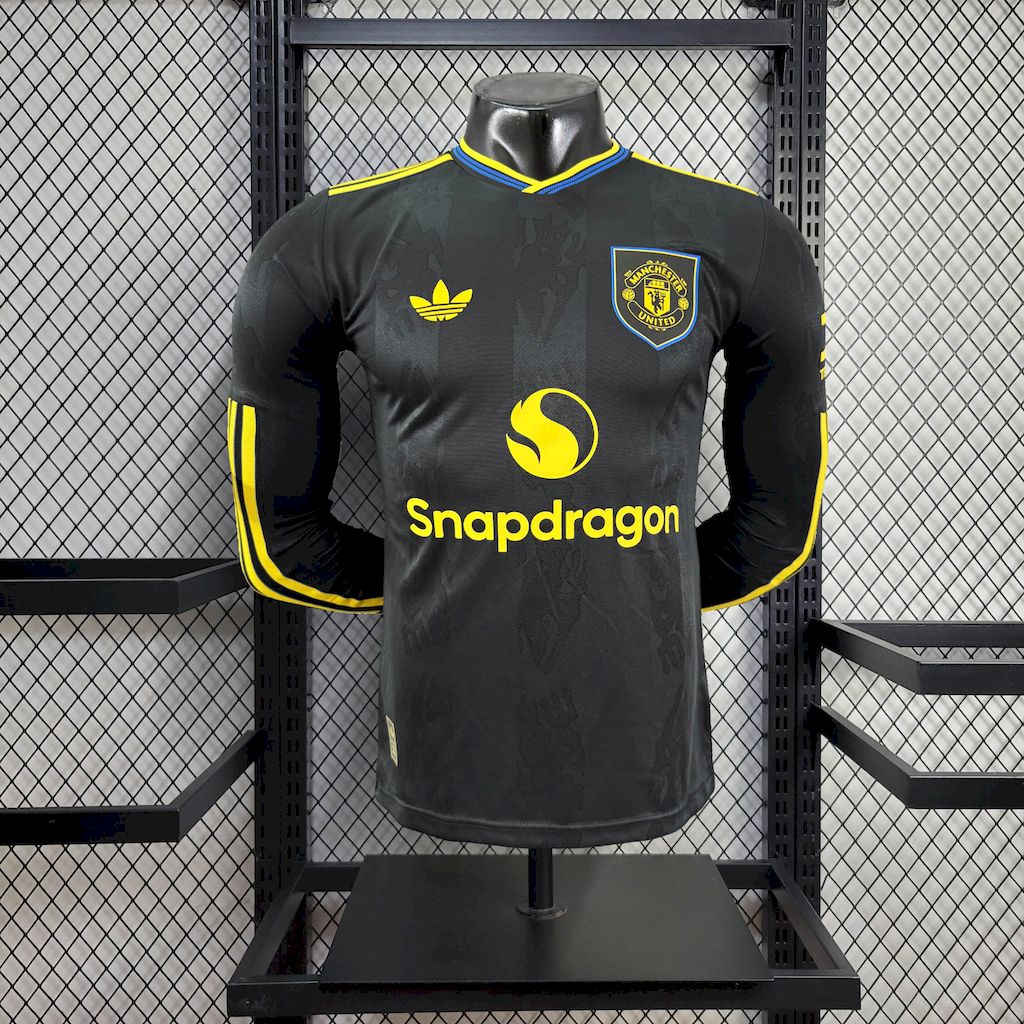 Player-Manchester-United-2nd-away-long-sleeve-20252026-new-season-Football-Jersey-Sports-shirt.jpg Mens Manchester United 2025/26 Third Long Sleeve Jersey Player Version