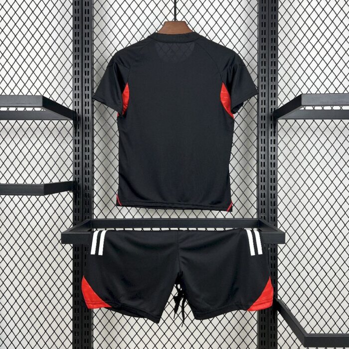 Kids Benfica 2025/26 Black Pre-Match Kit 1