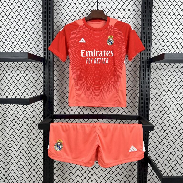 Kids Real Madrid 2025/26 Goalkeeper Kit