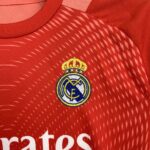 Kids Real Madrid 2025/26 Goalkeeper Kit 7