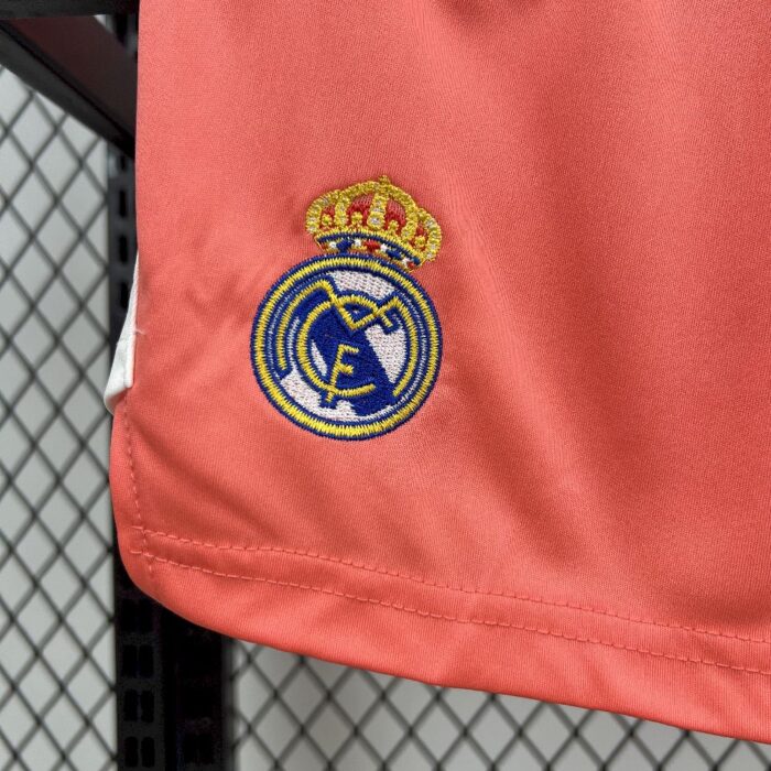 Kids Real Madrid 2025/26 Goalkeeper Kit 4