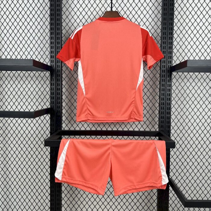 Kids Real Madrid 2025/26 Goalkeeper Kit 1