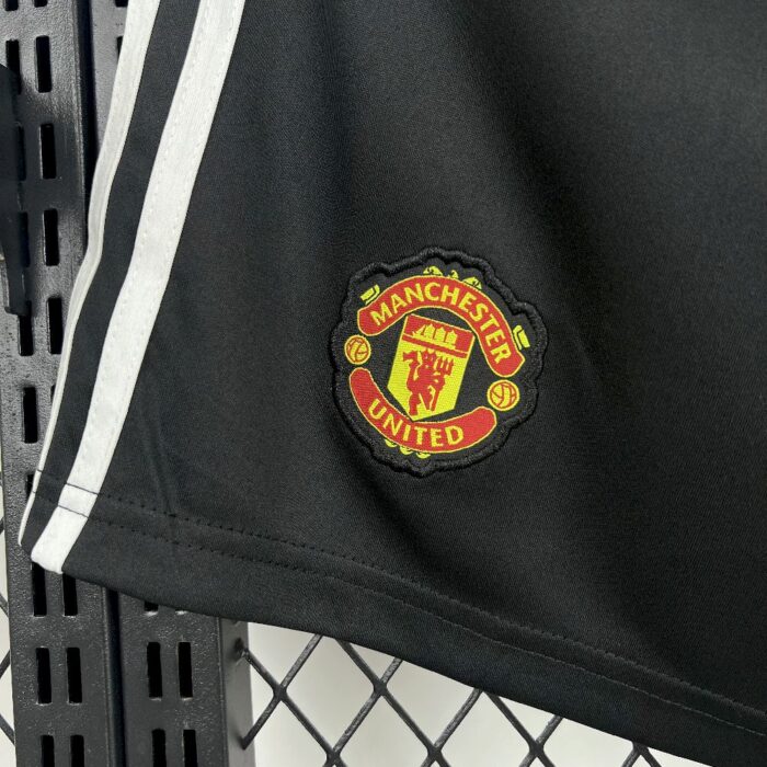 Mens Manchester United 2025/26 Home Shorts 4