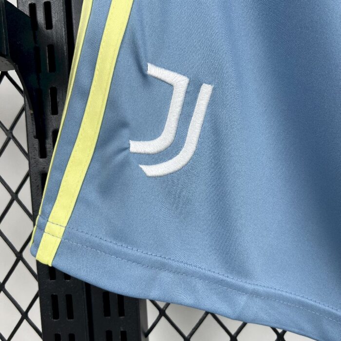 Mens Juventus 2025/26 Away Shorts 4