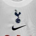 Kids Tottenham Hotspur 2025/26 Home Kit 7