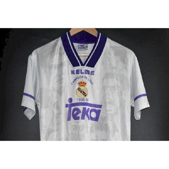 Retro Real Madrid 1996/97 Champions Jersey - Image 3