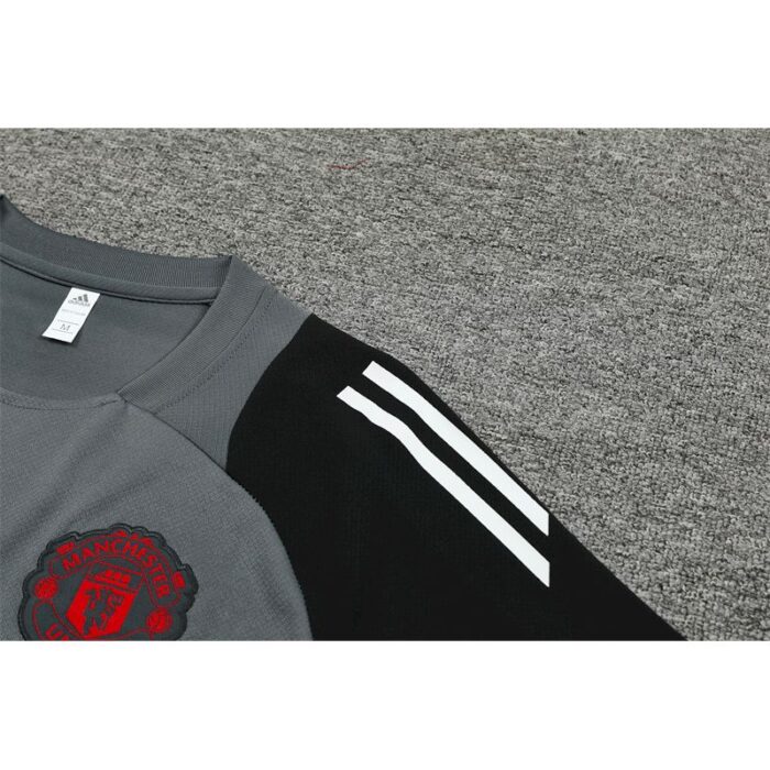 Mens Manchester United 2024/25 Training Jersey+Short 14001 - Image 3