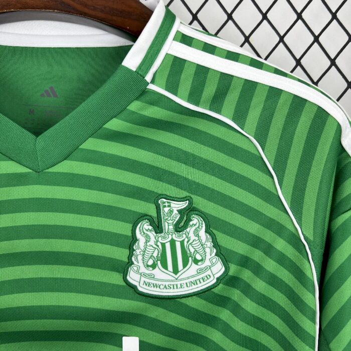 Mens Newcastle United 2025/26 Away Jersey 6