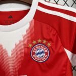 Kids Bayern Munich 2025/26 Home Kit 8