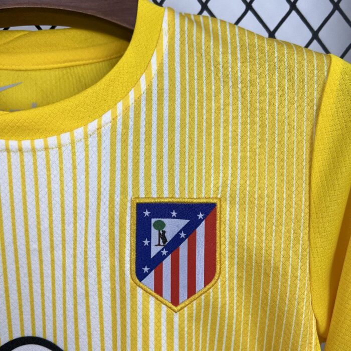 Kids Atletico Madrid 2025/26 Goalkeeper Kit 7