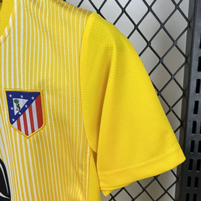 Kids Atletico Madrid 2025/26 Goalkeeper Kit 4