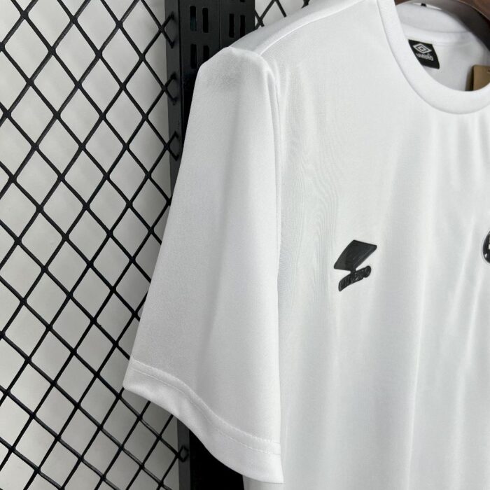 Mens Santos 2025/26 Concentração Umbro Masculina Jersey 3