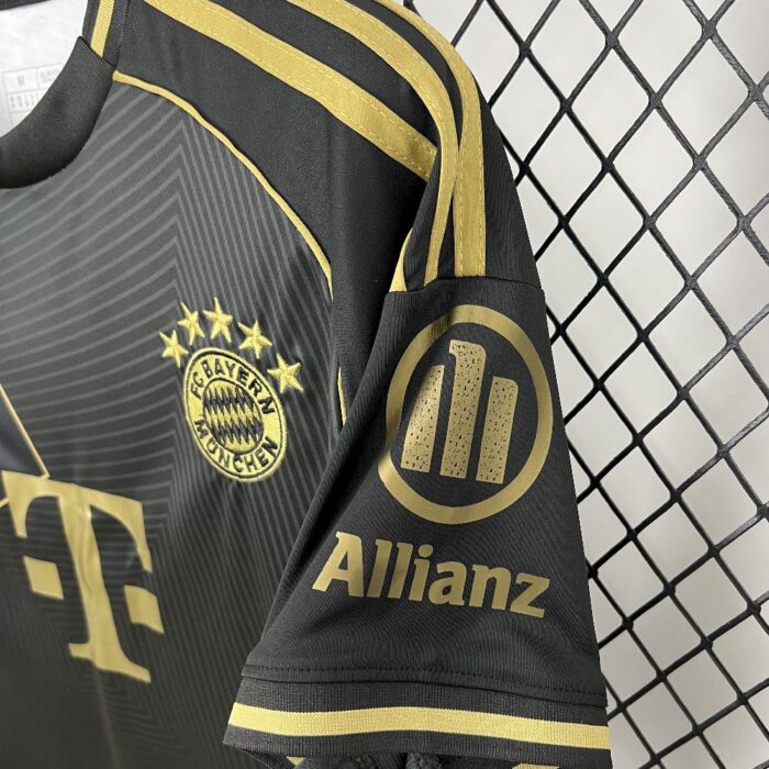Mens Bayern Munich 2025/26 Black Gold Jersey 3