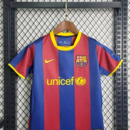 Retro Barcelona 2010/11 Home Kids Kit – view 2
