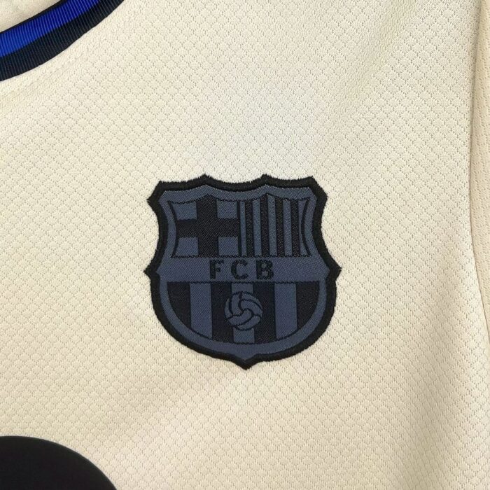 Kids Barcelona 2025/26 Away Kit 9