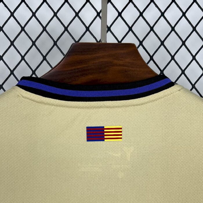 Mens Barcelona 2025/26 Away Jersey 3
