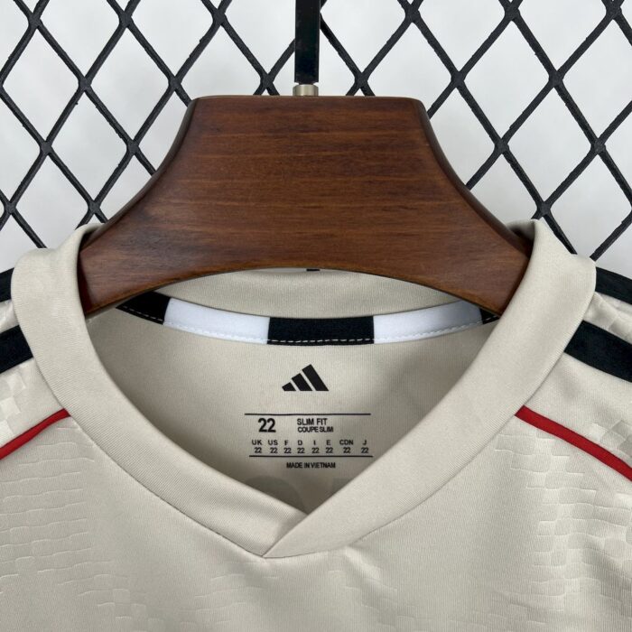 Kids Benfica 2025/26 Away Kit 10