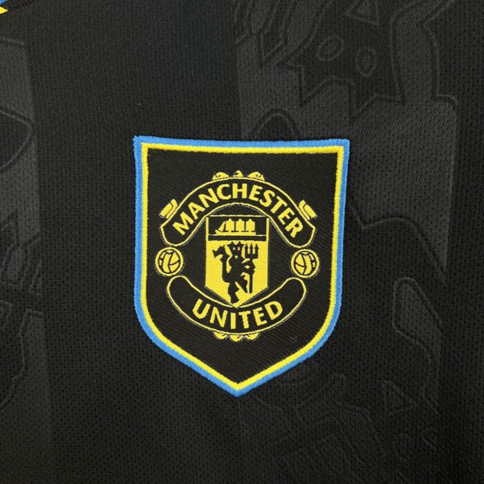 Womens Manchester United 2025/26 Third Jersey 6