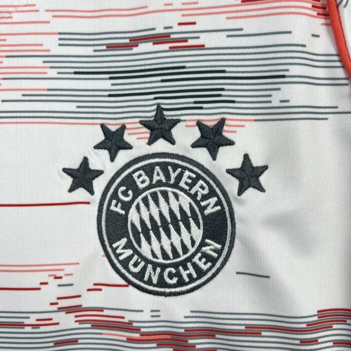 Womens Bayern Munich 2025/26 Away Jersey 6