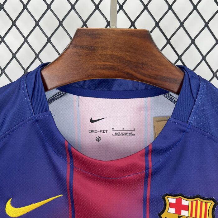 Womens Barcelona 2025/26 Home Jersey 9