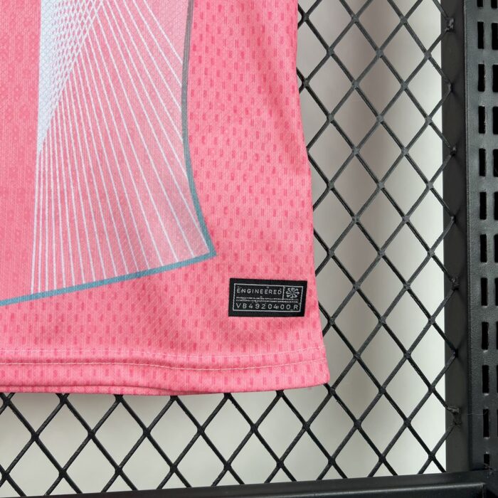 Kids Barcelona 2025/26 pink Kit 3